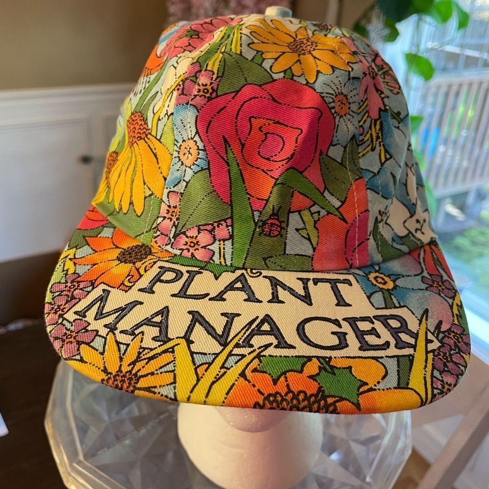 Samuel Byrd Plant Manager Plant Where Your Head is At Flower Adjustable Hat - Picture 12 of 15